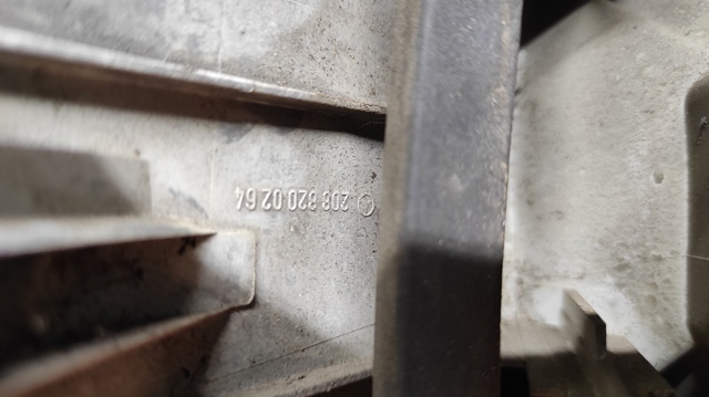 MERCEDES 2088200264 Фонарь задний правый внешний в наличии Хмельницкий