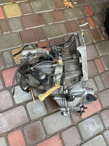 20CQ65 PEUGEOT КПП купить в Николаев