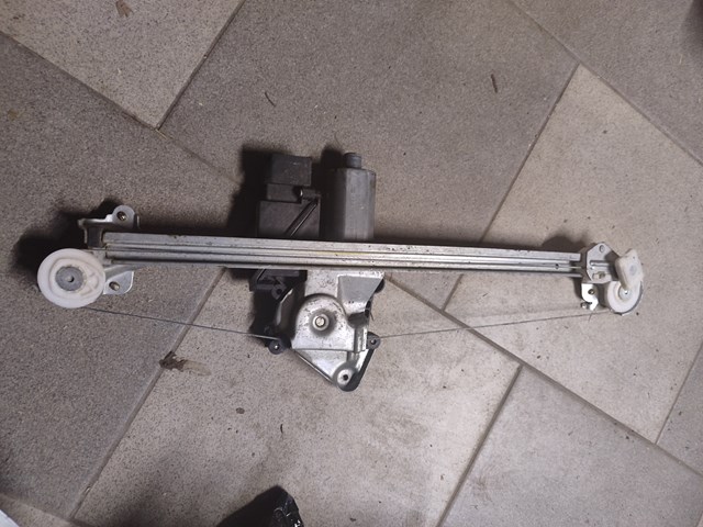 2108205442 MERCEDES Мотор стеклоподъемника двери задней правой купить в Кривой Рог