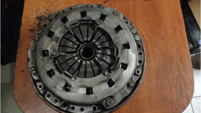 BMW 21217526267 Комплект сцепления в наличии Житомир