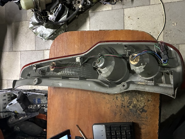 26555BH00A NISSAN Фонарь задний левый купить в Запорожье