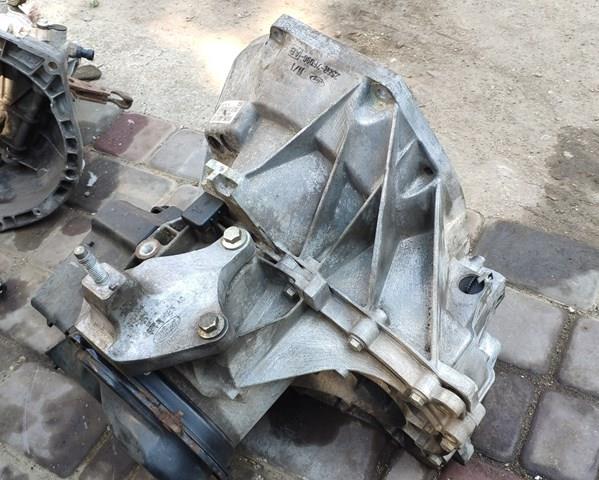 FORD 2S6R7002MC КПП в сборе (механическая коробка передач) в наличии Харьков