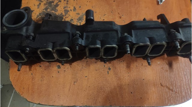 Коллектор впускной 2S7Q9424BD FORD