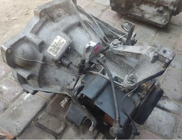 FORD 3M5R7002NB КПП в сборе (механическая коробка передач) в наличии Львов