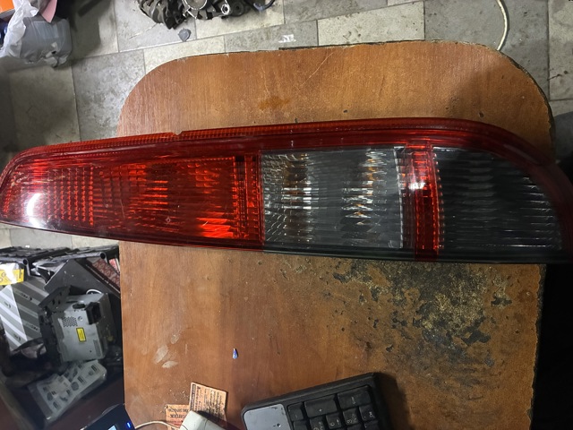 Правый стоп 4M5113404F FORD