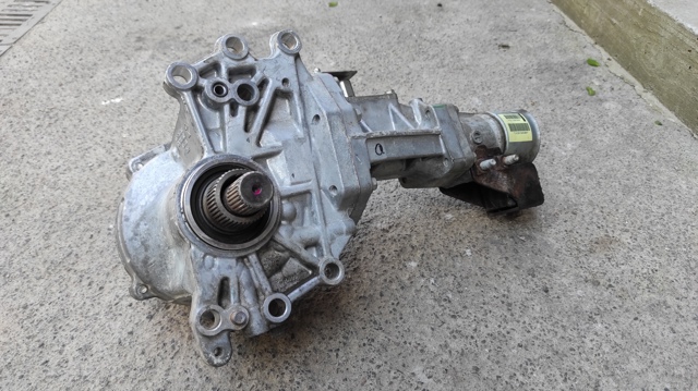 52123878AB CHRYSLER Передний редуктор купить в Николаев