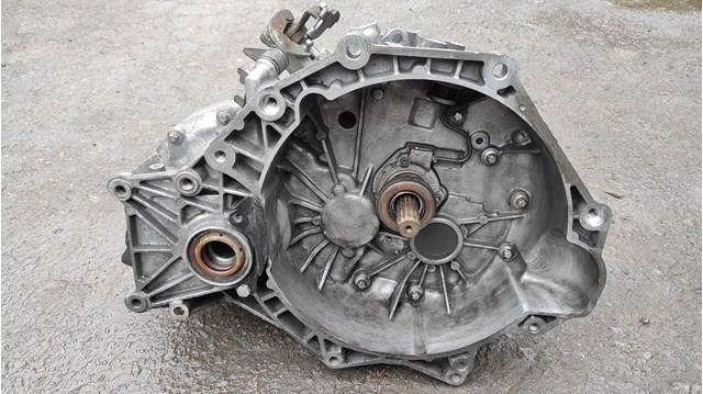 OPEL 5495775 КПП в наличии Ужгород