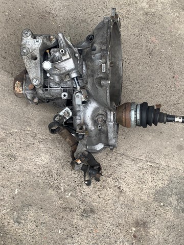 OPEL 55352935 КПП в наличии Львов