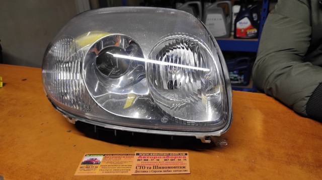 RENAULT 7701045175 Фара правая в наличии Хмельницкий