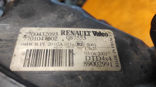 7701047602 RENAULT Правая фара купить в Черновцы