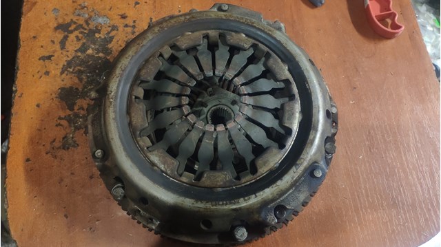 8200135290 RENAULT Диск сцепления купить в Чернигов