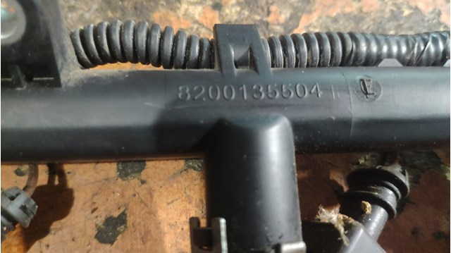 8200135504 RENAULT Распределитель топлива (рампа) купить в Ровно