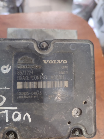 Блок управления ABS 8671224 VOLVO