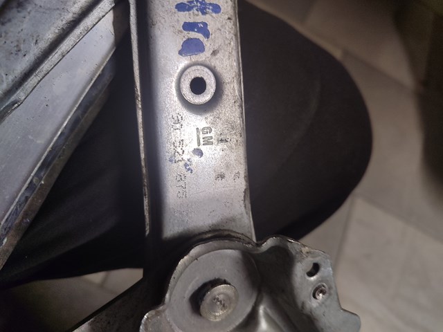 OPEL 90521875 Стеклоподъемник передней левой двери в наличии Винница