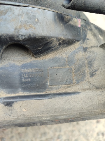 Кожух радиатора охлаждения 9432710 VOLVO