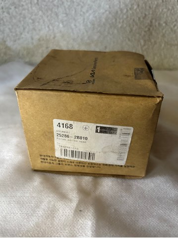 HYUNDAI 252862B010 Паразитный ролик в наличии Павлоград