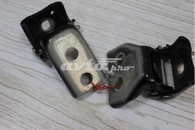9035CF PEUGEOT Петля двери передней правой купить в Запорожье