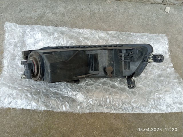 3C8941699 Фара противотуманная левая купить Ужгород