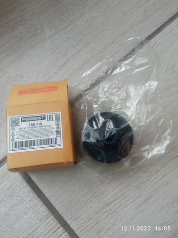 Подушка радиатора кондиционера, верхняя TSB128 FEBEST