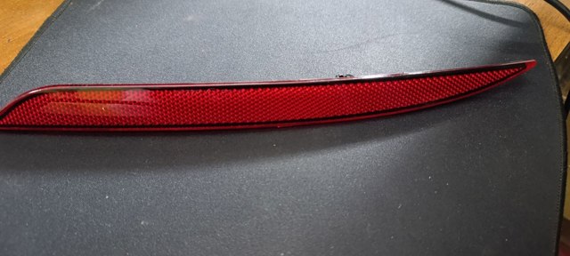 Левый отражатель бампера 107740600F TESLA
