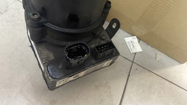 PEUGEOT 21601221 в наличии Львов