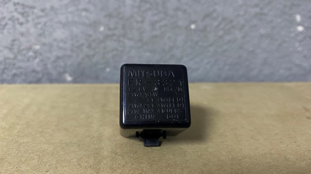 Реле Mitsubishi Pajero II