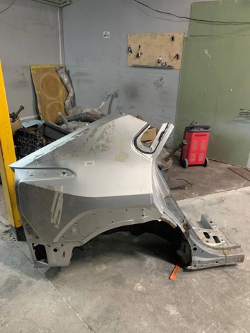 Крыло заднее правое 6160142190 TOYOTA