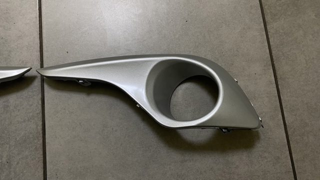 8148248110 TOYOTA Ободок (окантовка) фары противотуманной левой купить в Сумы