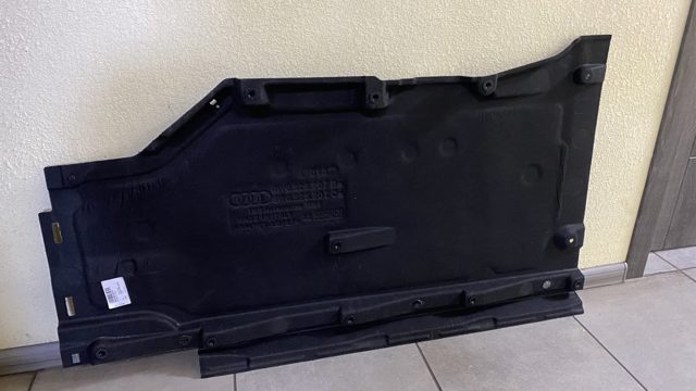 VAG 8W0825207C Защита днища левая в наличии Киев
