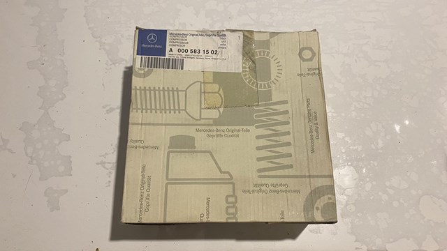 A0005831502 Компрессор для подкачки шин купить Черновцы