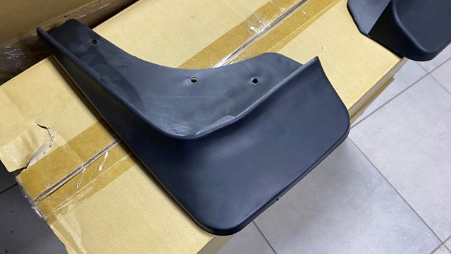 KD45V3450 MAZDA Брызговики передние, комплект купить в Кривой Рог