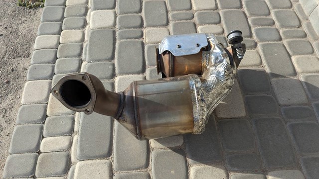 8W0131765C VAG купить в Николаев