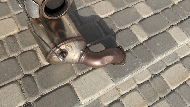 8W0131765C VAG купить в Николаев
