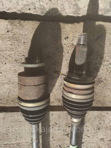 HONDA 42310SZAA03 Полуось задняя правая в наличии Запорожье