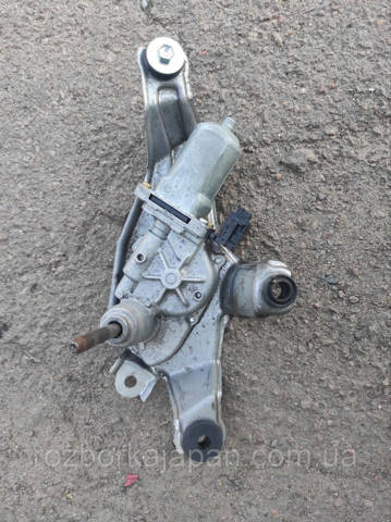Мотор стеклоочистителя заднего стекла 8513060240 TOYOTA