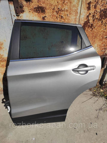 Дверь задняя, левая H21014EAMA NISSAN