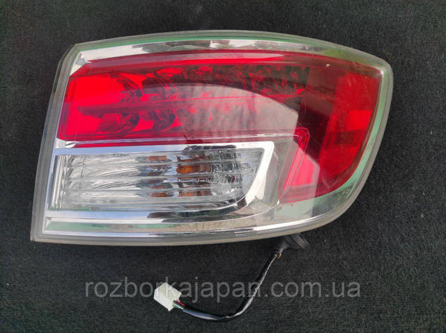 Стоп задний TD1151160G MAZDA