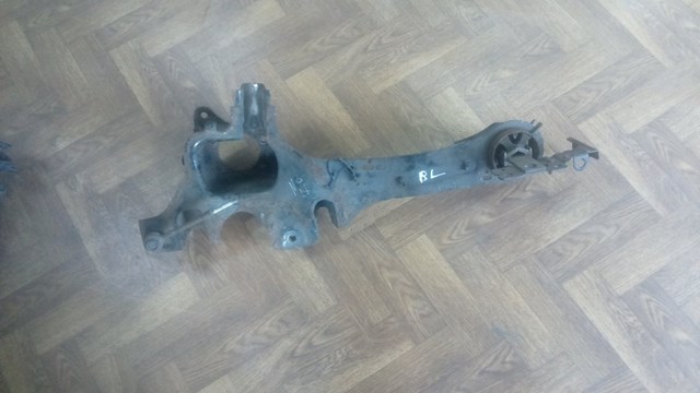 1566837 FORD Цапфа (поворотный кулак) задний левый купить в Ирпень