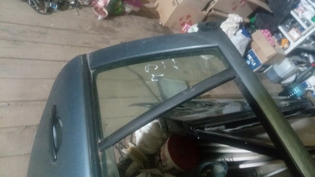 6Y9845210C VAG Стекло-форточка двери задней правой купить в Киев