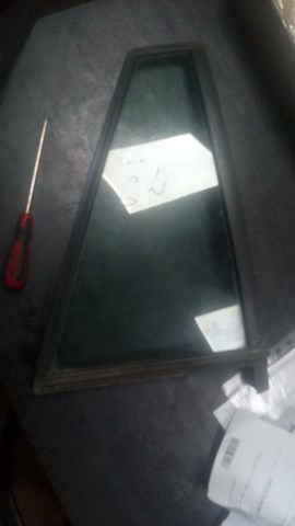 6Y9845210C VAG Стекло-форточка двери задней правой купить в Полтава