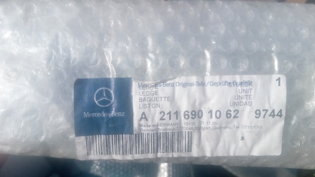 A2116901062 MERCEDES Молдинг двери передней правой купить в Тернополь