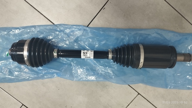 BMW 31609454247 Полуось (привод) передняя левая в наличии Сумы