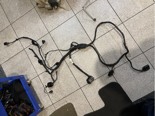 Электропроводка моторного тсека 03G972619JD VAG