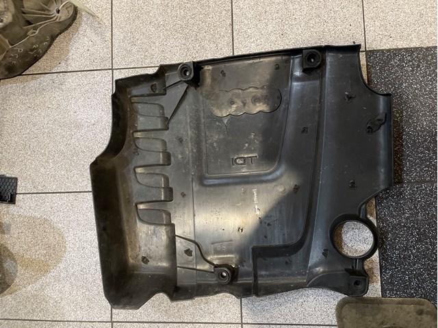 VAG 03L103925L Крышка мотора декоративная в наличии Львов