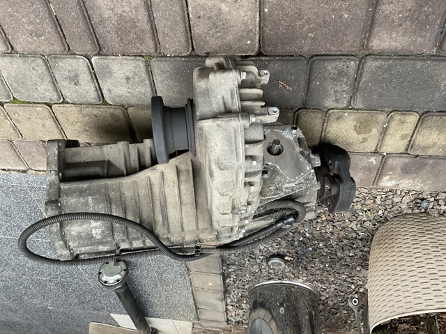 VAG 0AD341011 Раздатка (коробка раздаточная) в наличии Львов