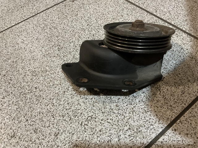 NISSAN 11925VC80A Натяжной ролик в наличии Ужгород