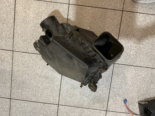 TOYOTA 1770031551 Корпус фильтра в наличии Запорожье