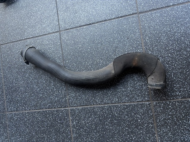 Патрубок интеркуллера 1784511 FORD