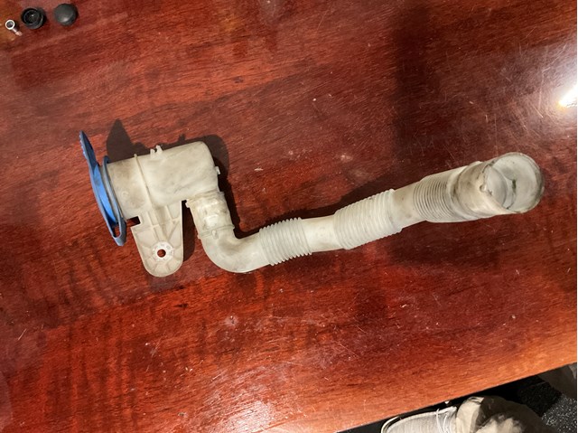 Водяной бачок омывателя стекла Volkswagen Golf VI