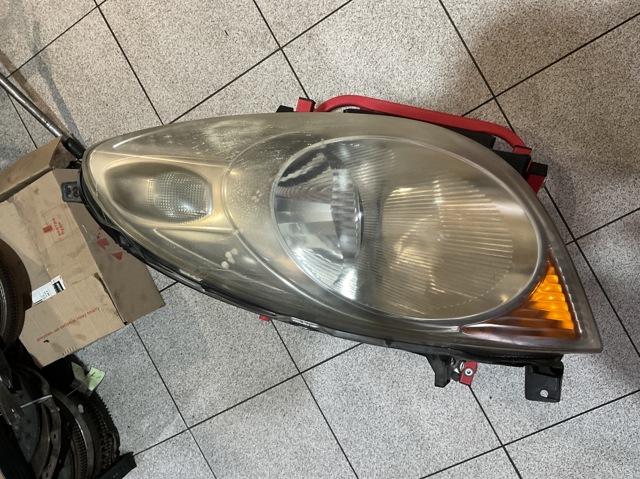 Основная фара в сборе левая Nissan Note